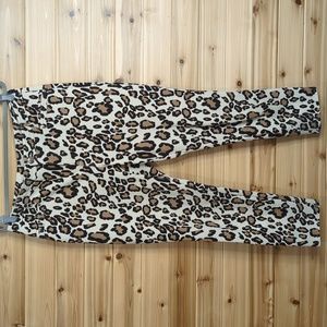 Chico's Womens Pants 10 Cream Leopard Print So Slimming Size 1.5 Ankle